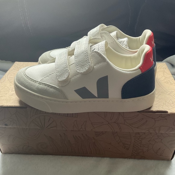 Veja shoes toddlers - Picture 4 of 8